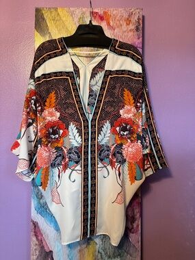 Rose & Olive Floral Border Print Kimono Top in White, Orange, Red, Teal